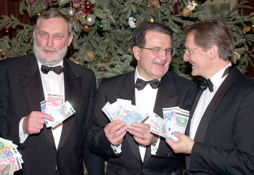 Les premiers billets en euros (Vienne, 31 décembre 2001)
