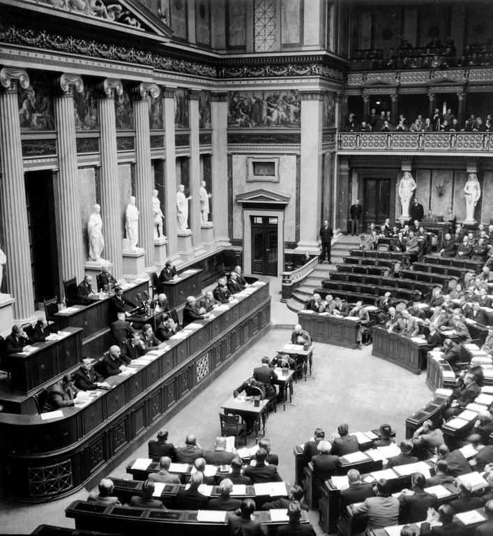Session of the Austrian Parliament (1949)
