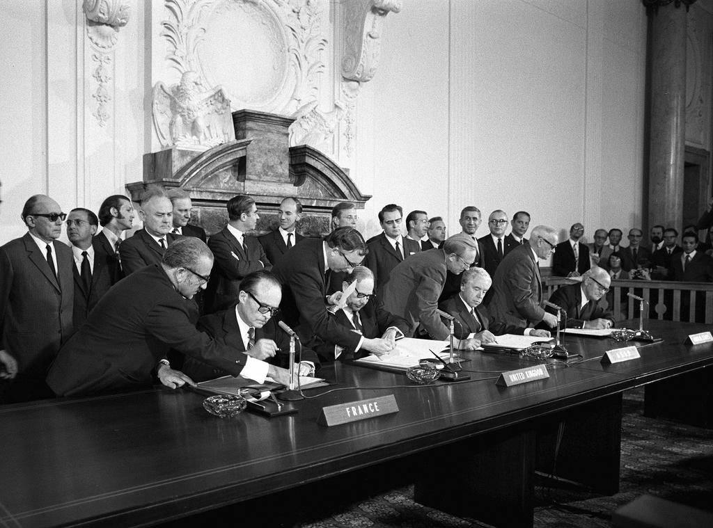 Signature de l'accord quadripartite sur Berlin (3 septembre 1971)