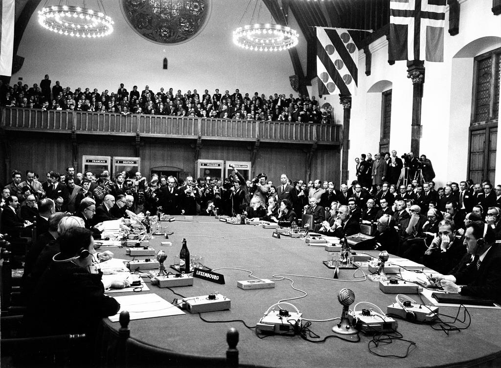 Négociation des Six à La Haye (1<sup>er</sup> et 2 décembre 1969)