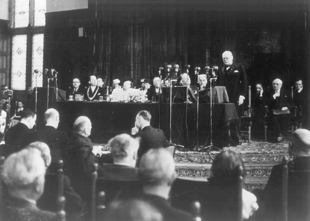 Discours de Winston Churchill au congrès européen de La Haye (7 mai 1948)