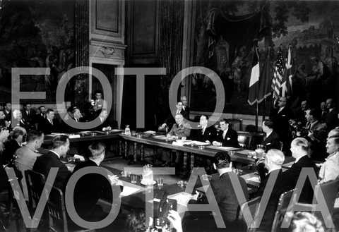 Dernière session du Conseil allié (1955)