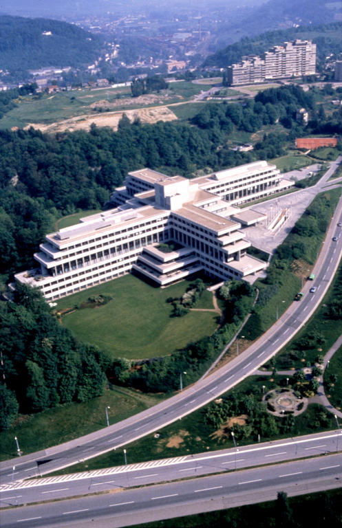 European Investment Bank (aerial view)