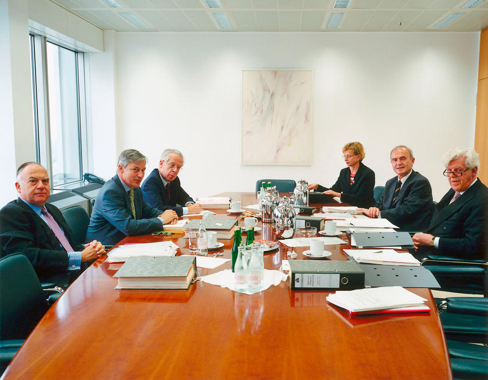 Meeting of the Executive Board of the European Central Bank (2000)