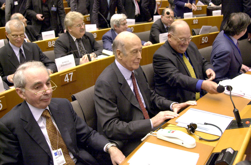 Session inaugurale de la Convention européenne (Bruxelles, le 28 février 2002)
