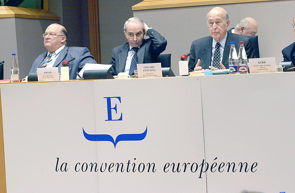 Presidential podium at the European Convention (20-21 January 2003)