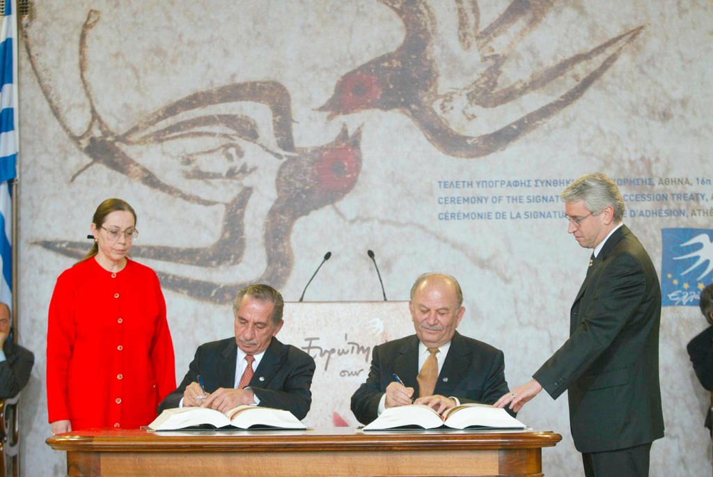Signing of the Treaty of Accession of Cyprus to the European Union (Athens, 16 April 2003)