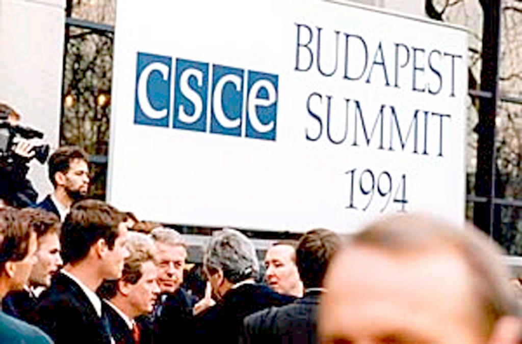 CSCE Summit in Budapest (5 and 6 December 1994)