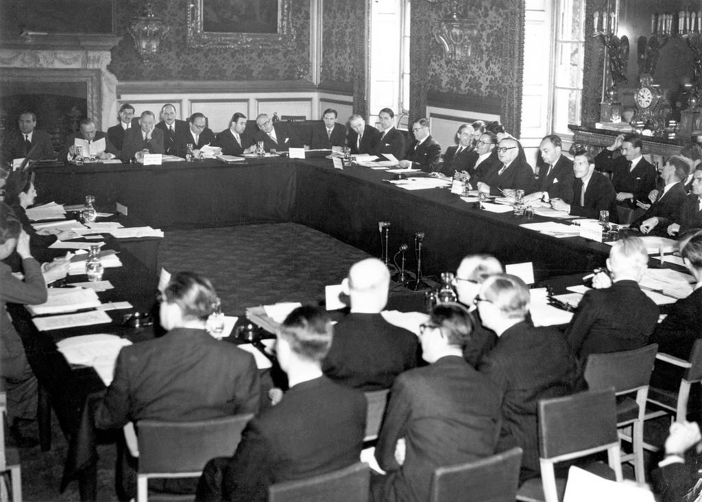 Signature du Statut du Conseil de l'Europe (Londres, 5 mai 1949)