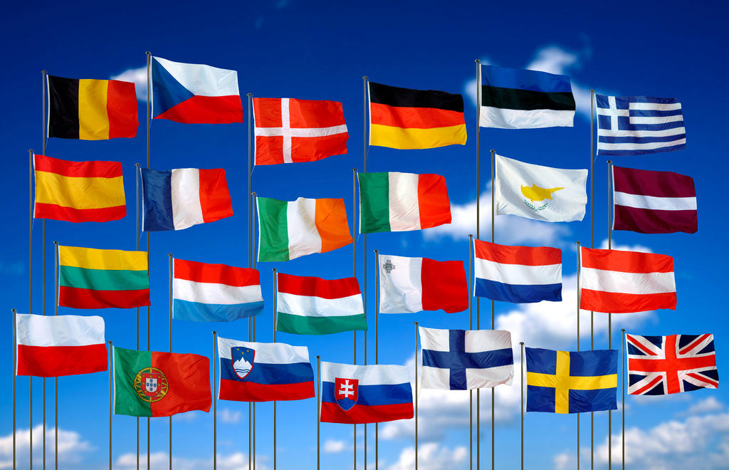 Drapeaux des États membres de l'Union européenne (2004)