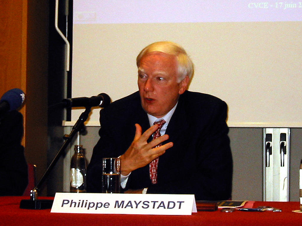 Philippe Maystadt lors de la conférence "Le rôle de la BEI dans les nouveaux États membres de l'Union européenne"