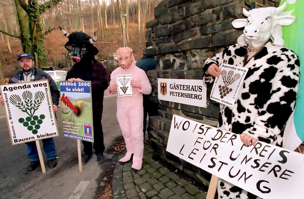 Agriculteurs allemands protestant contre l'Agenda 2000 (Bonn, 26 février 1999)