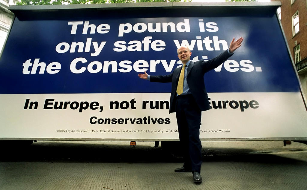 William Hague at the launch of the campaign against the euro in the United Kingdom (London, 8 June 1999)