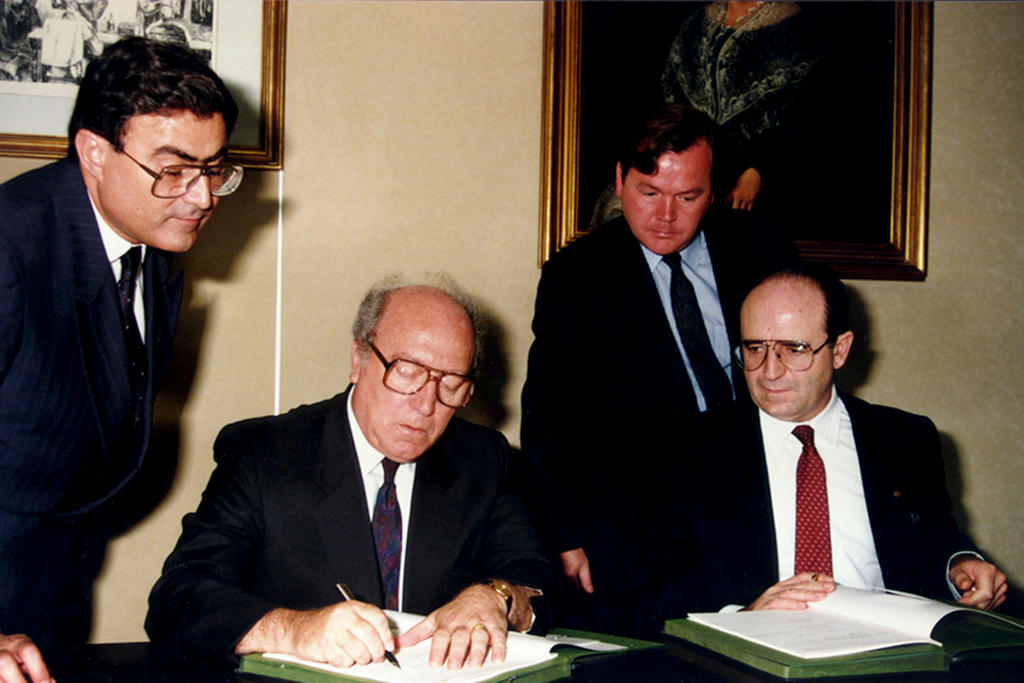 Demande formelle d'adhésion de Malte aux Communautés européennes (Bruxelles, 16 juillet 1990)