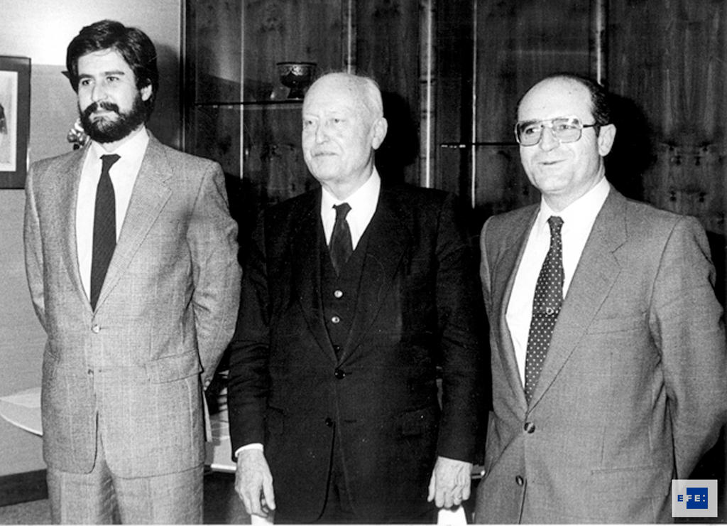 Pierre Pflimlin con Manuel Marín y Abel Matutes (Estrasburgo, 14 de enero de 1986)