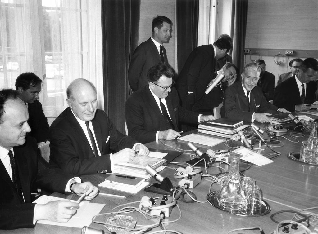 915ème et dernière réunion de la Haute Autorité à Luxembourg (28 juin 1967)