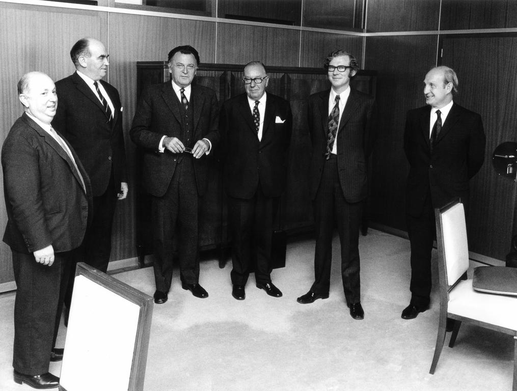 Albert Coppé reçoit à Bruxelles des membres nord-irlandais de la délégation britannique (Bruxelles, 4 octobre 1971)