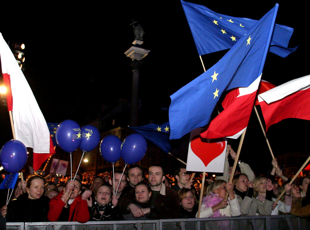 Célébrations lors de l'adhésion de la Pologne à l'Union européenne (Varsovie, 1er mai 2004)