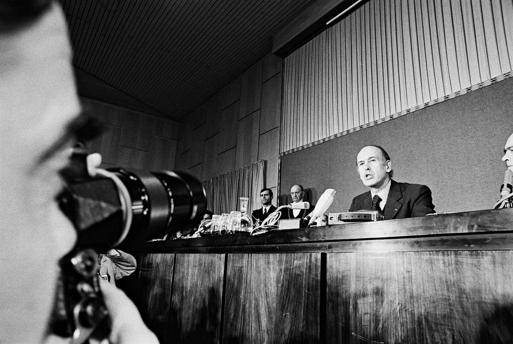 Persconferentie van Valéry Giscard d'Estaing (Parijs, 9 en 10 december 1974)