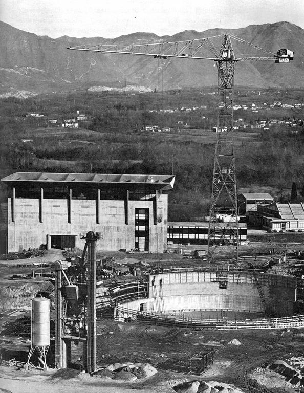 Construction du réacteur ESSOR à Ispra