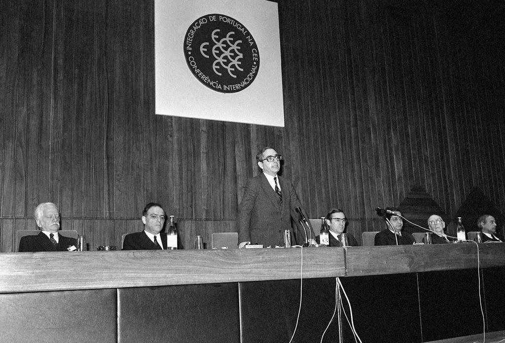 Discours de Rui Machete lors de la conférence internationale sur l'intégration du Portugal dans la CEE (4 mai 1985)