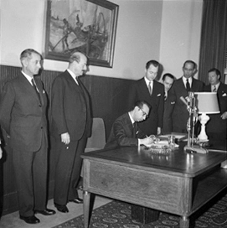 Signature de la Convention de l'AELE (Lisbonne, 30 décembre 1959)