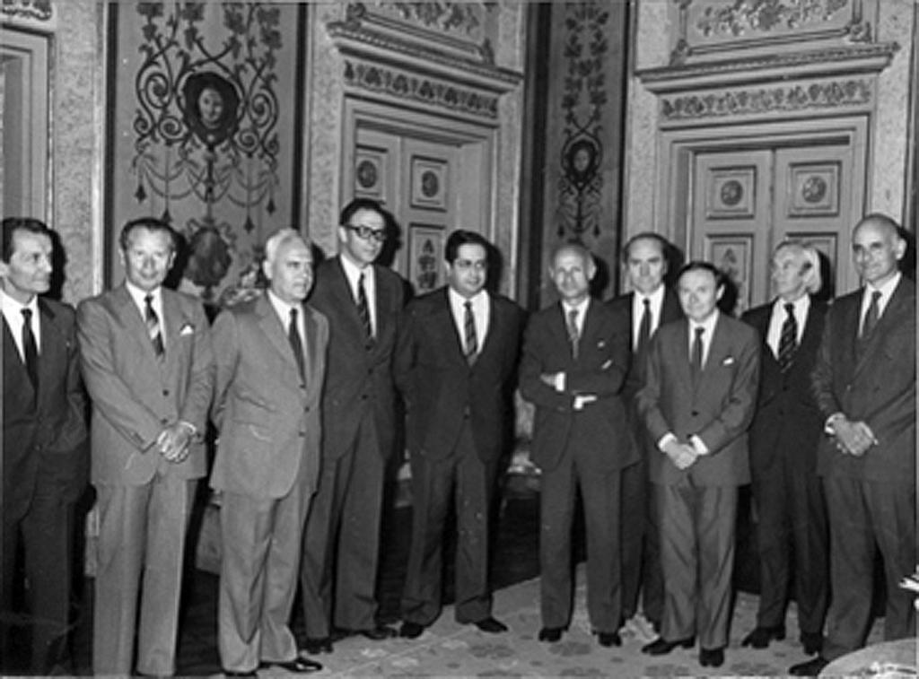Jaime Gama, Ernâni Lopes and the Ambassadors of the EEC Member States (Lisbon, 1 July 1983)