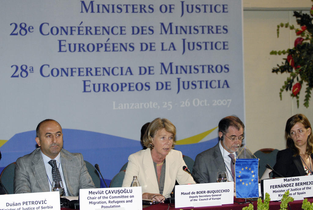 Conferencia de ministros de Justicia de los Estados miembros del Consejo de Europa (Lanzarote, 25-26 de octubre de 2007)