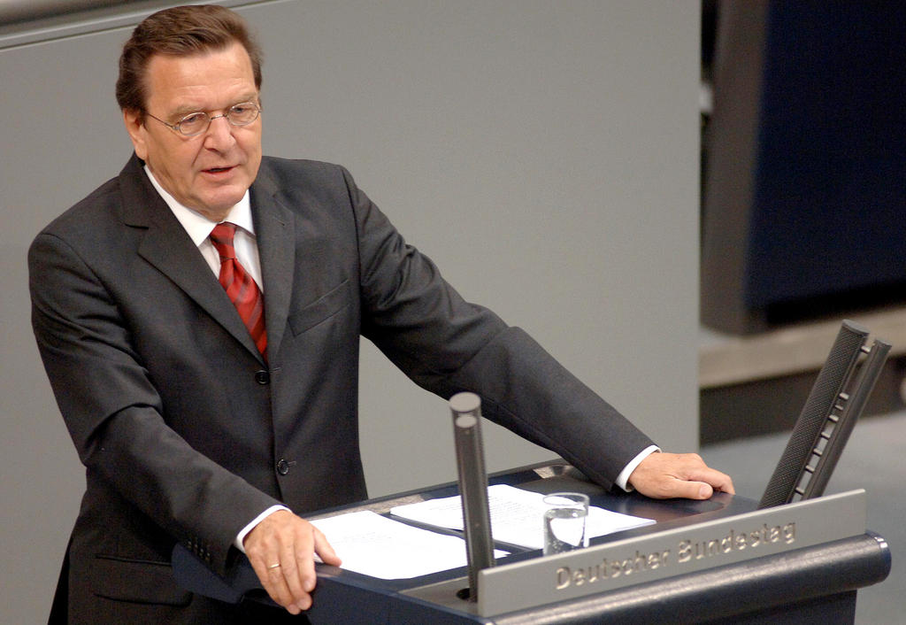 Discours de Gerhard Schröder devant le Bundestag (Berlin, 12 mai 2005)