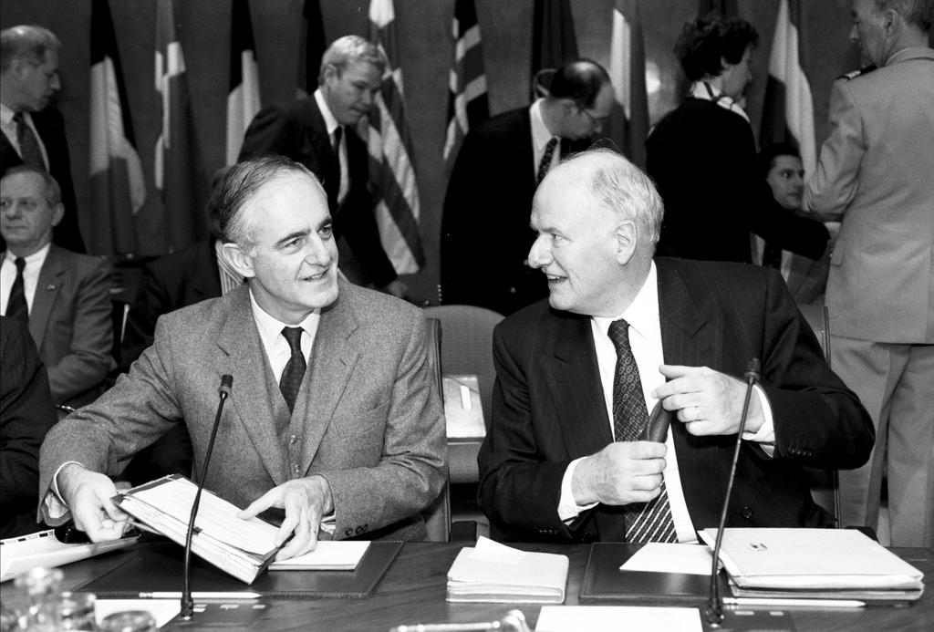 Joint meeting between the North Atlantic Council and the WEU Council (Brussels, 14 December 1993)