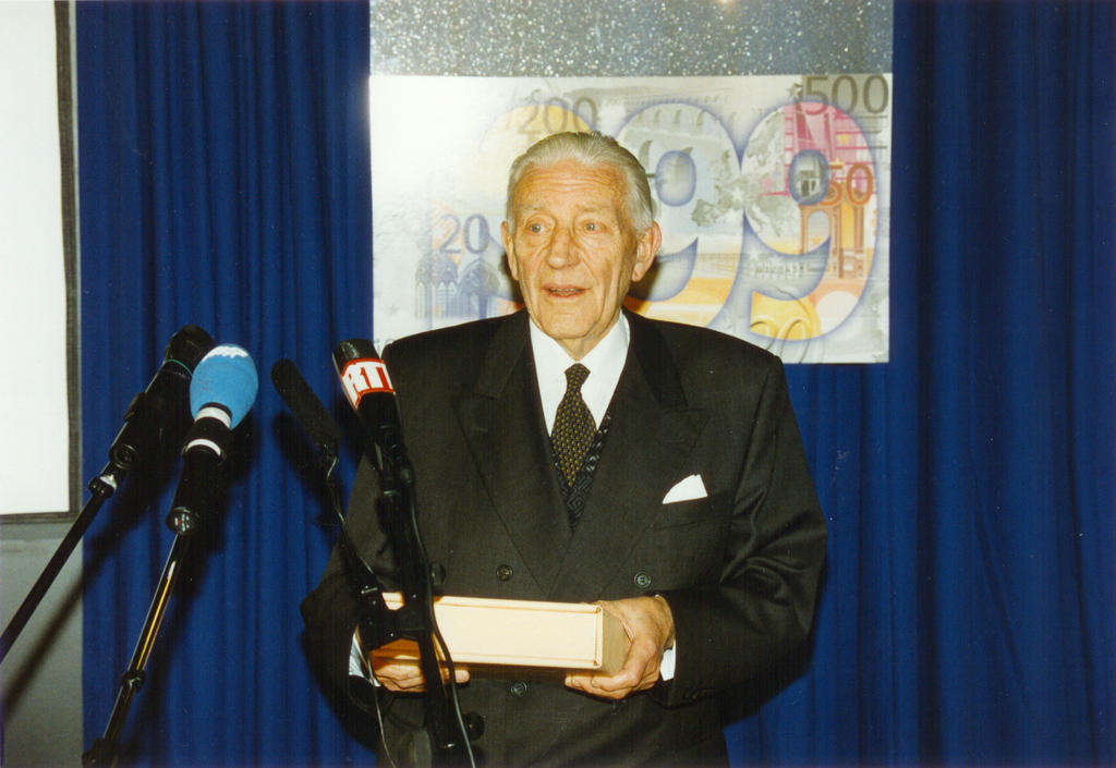 Discours de Pierre Werner à la veille du lancement de l'euro (Luxembourg, 31 décembre 1998)