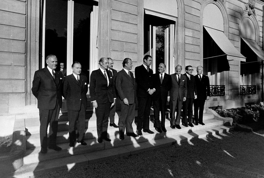 Group photo of the Paris Summit (19–21 October 1972)