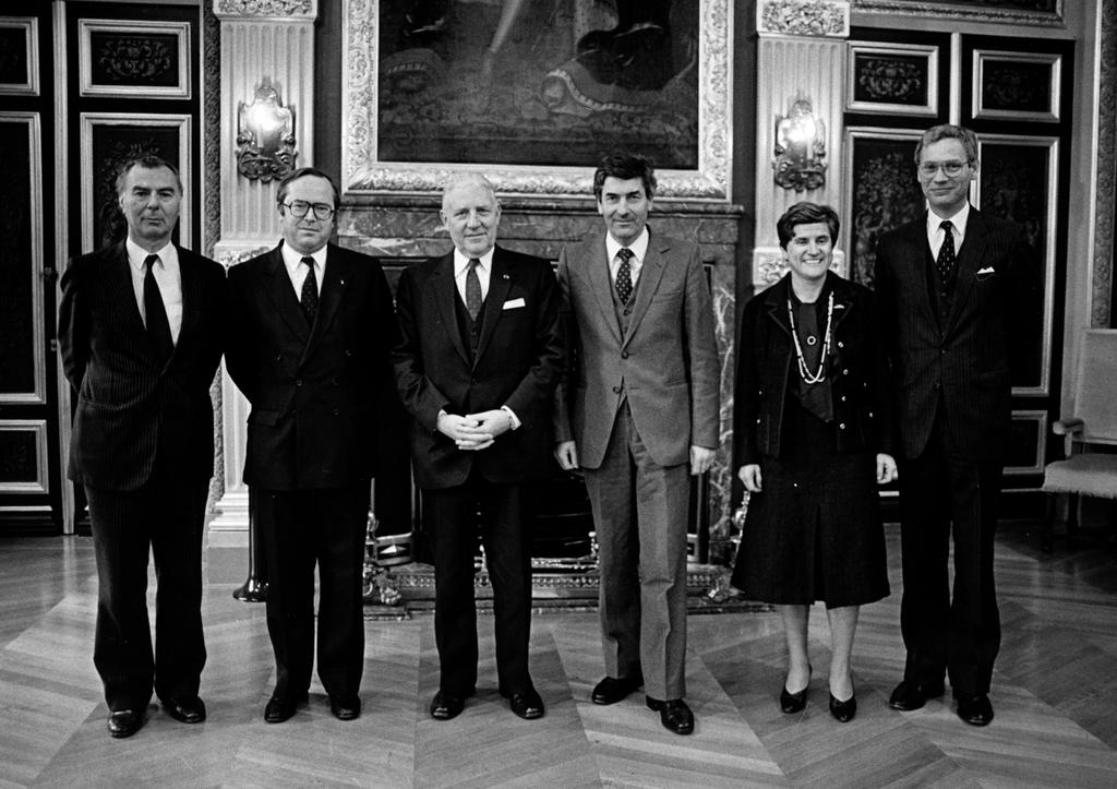 Familienfoto anlässlich des Benelux-Gipfels in Den Haag (10. November 1982)