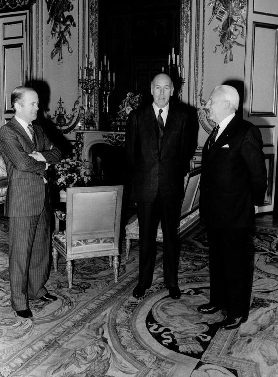 Pierre Werner avec Valéry Giscard d'Estaing et Jean François-Poncet (Paris, 19 novembre 1980)