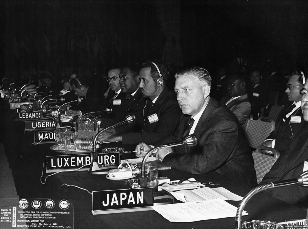 Pierre Werner lors de la réunion annuelle des gouverneurs du FMI (Washington, 30 septembre 1963)