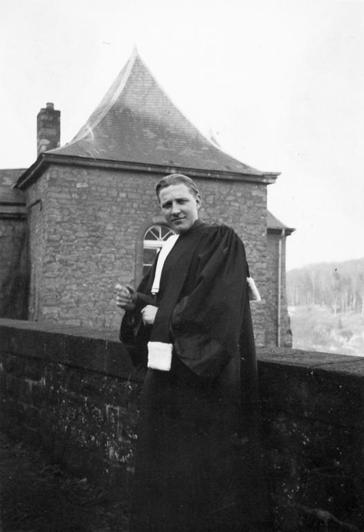 Pierre Werner is admitted to the Bar (1938)
